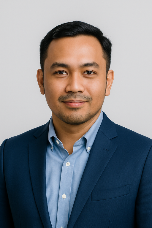 Riyan Arianto - CEO
